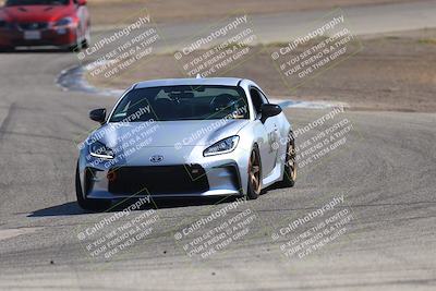 media/Sep-20-2025-Extreme Speed (Sat) [[1fcc23683c]]/Orange (Mid Intermediate)/Session 3 (Offramp)/